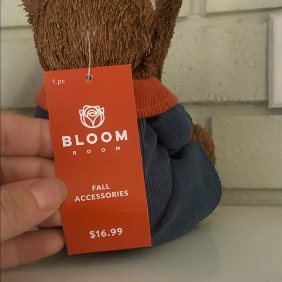 Holiday Fox Figurines with Green and Red Accents - Picture 7 of 9